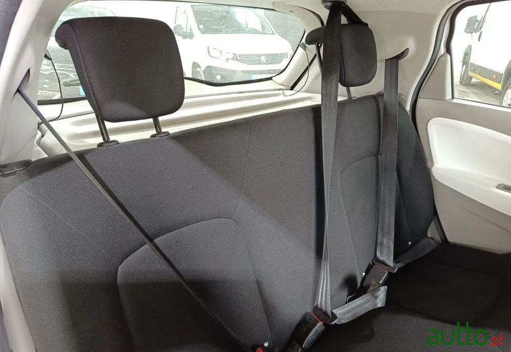 2018' Renault Zoe photo #5