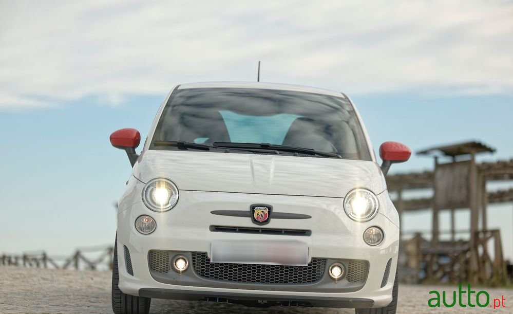2016' Fiat 595 Abarth photo #1