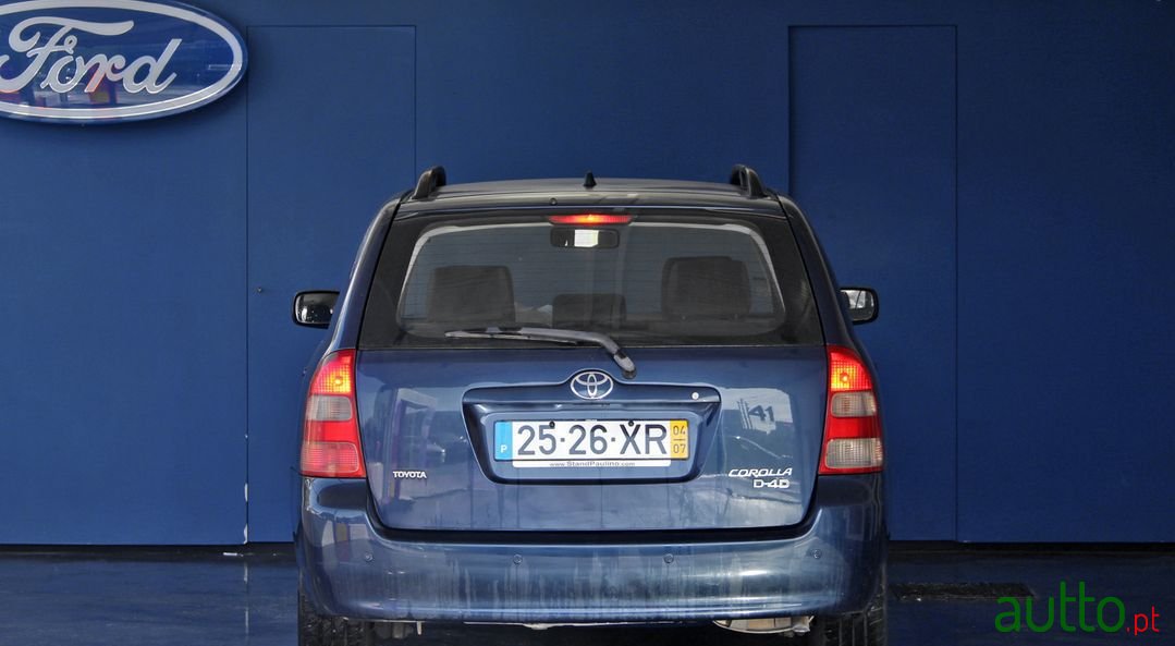 2004' Toyota Corolla Sw photo #4