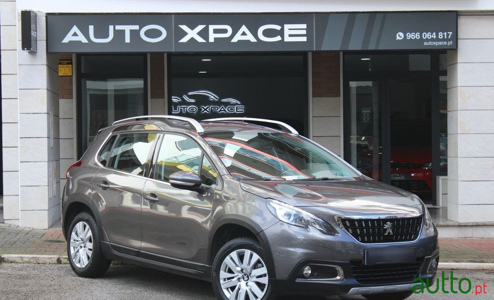 2016' Peugeot 2008 photo #1