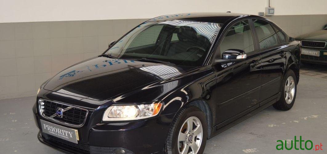 2007' Volvo S40 photo #2