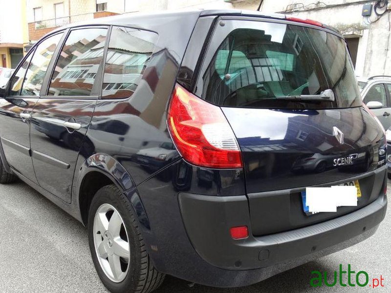 2007' Renault Scenic photo #4