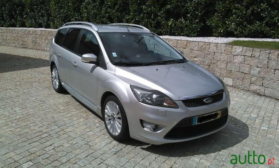 2009' Ford Focus Sw Titanium X photo #2