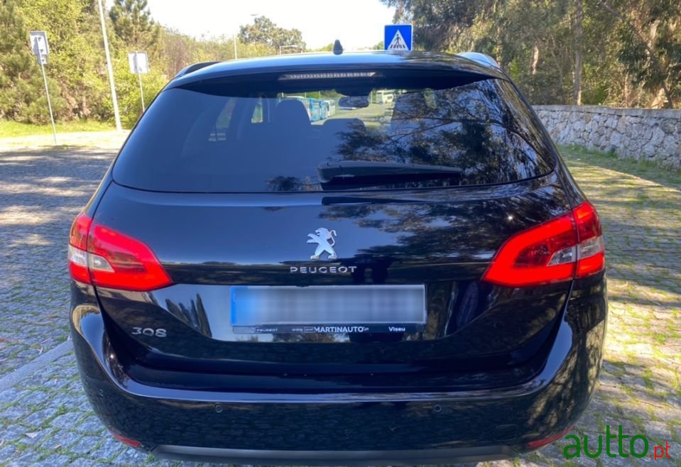 2019' Peugeot 308 Sw photo #5