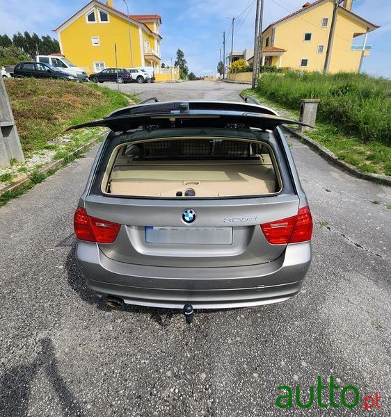 2009' BMW Série 3 photo #4
