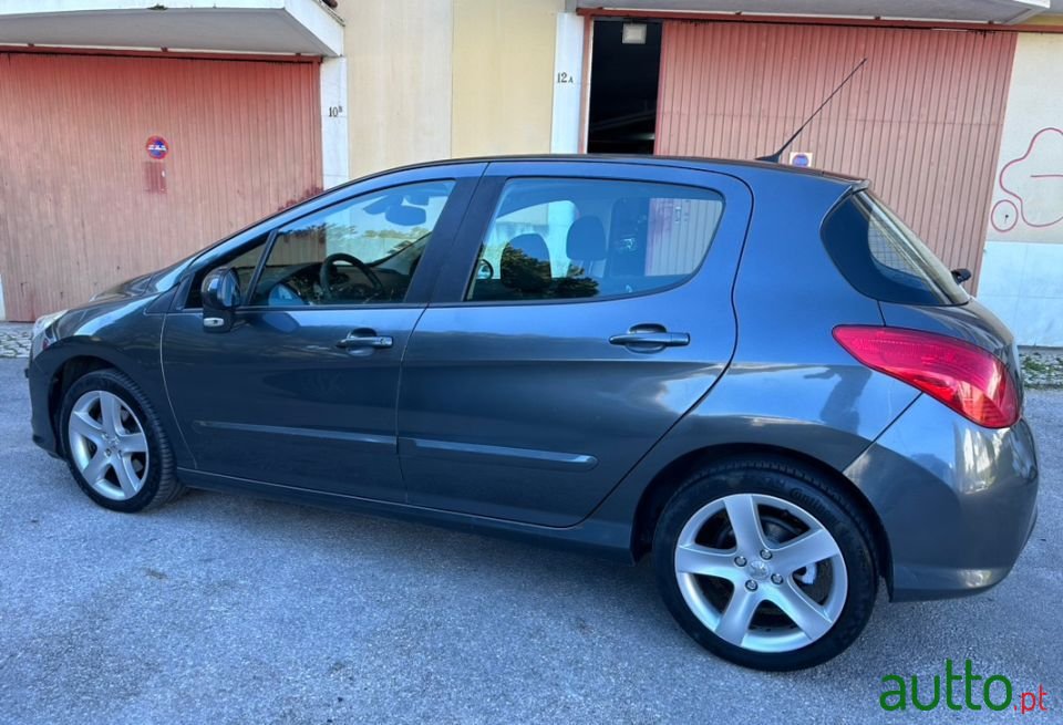 2008' Peugeot 308 photo #4