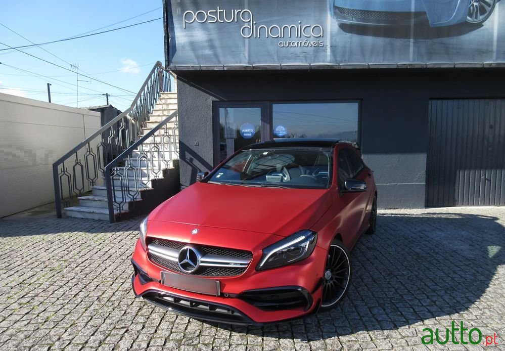 2017' Mercedes-Benz Classe A 4-Matic photo #2