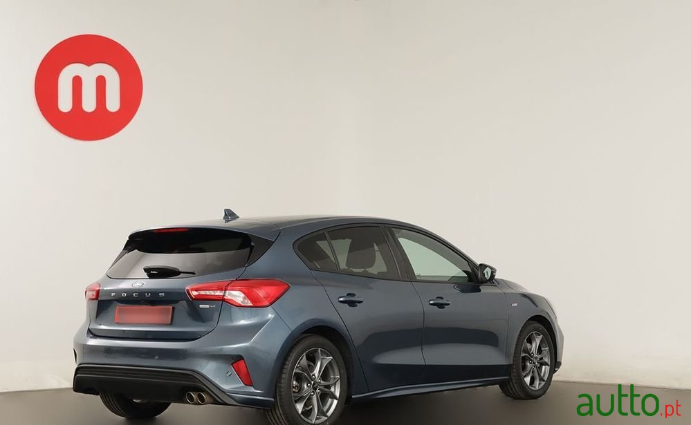 2021' Ford Focus photo #4