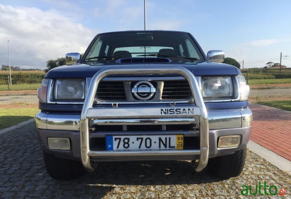 1999' Nissan Navara photo #5
