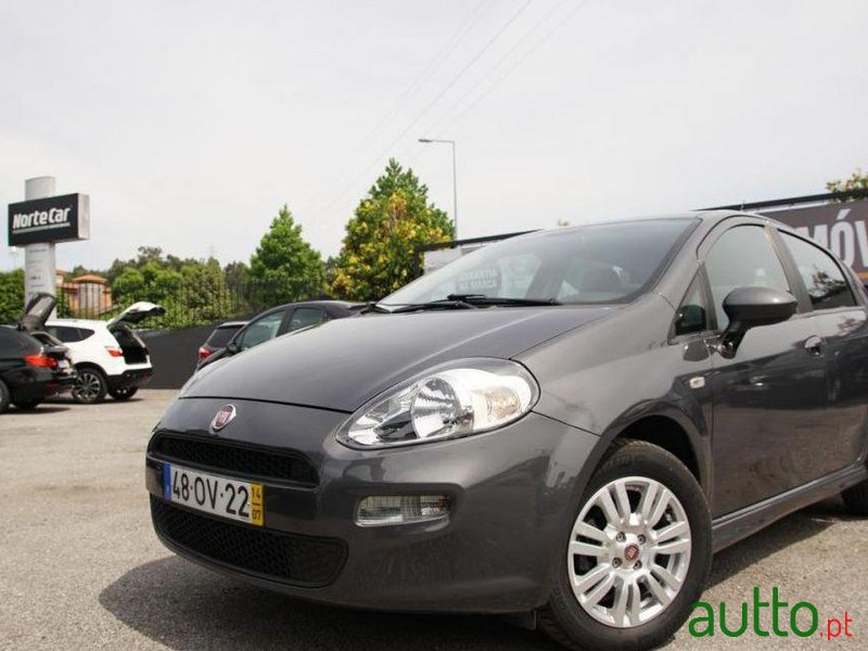 2014' Fiat Punto 1.2 Easy Start&Stop photo #1