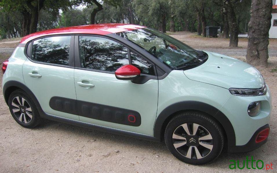 2017' Citroen C3 1.2 Fell Puretech 82 Cv photo #2