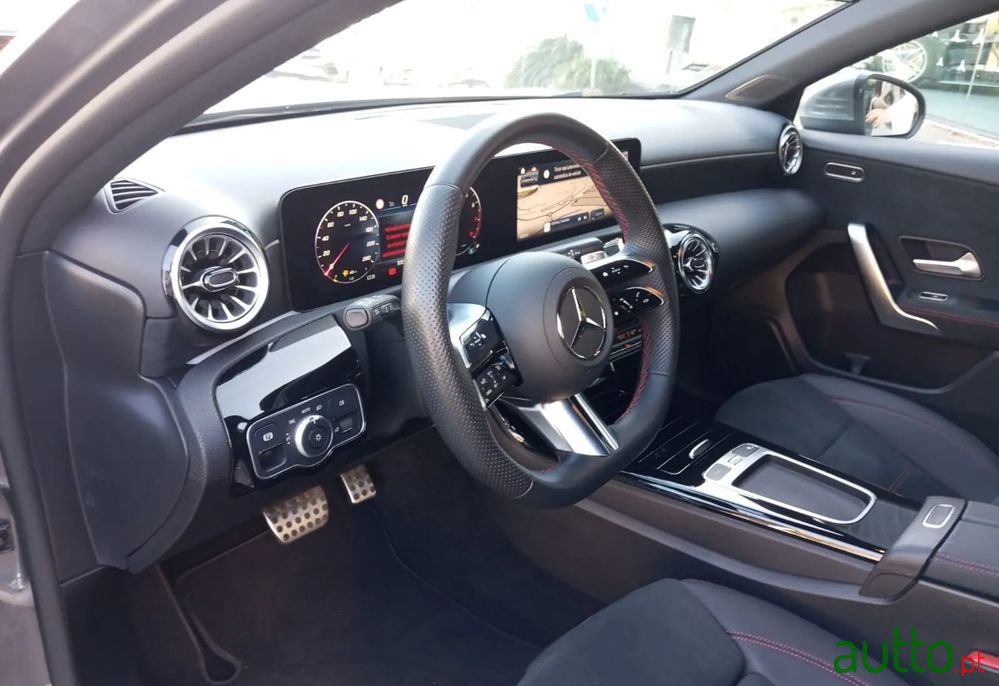 2023' Mercedes-Benz A 200 photo #5