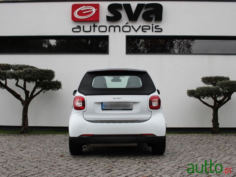 2016' Smart Fortwo photo #5