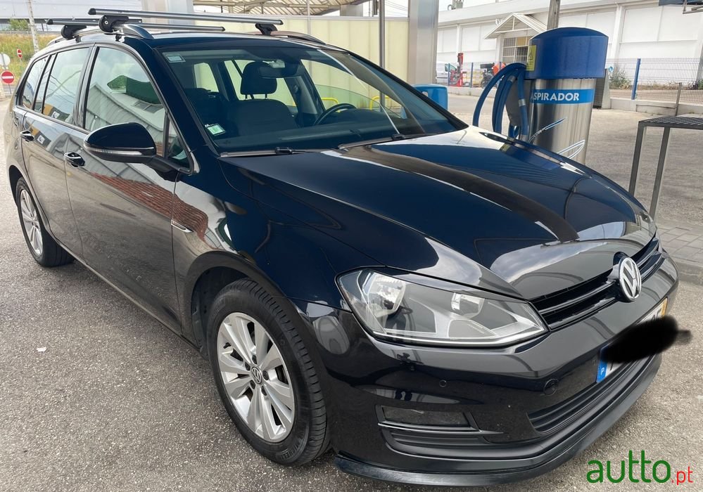 2016' Volkswagen Golf Variant photo #3