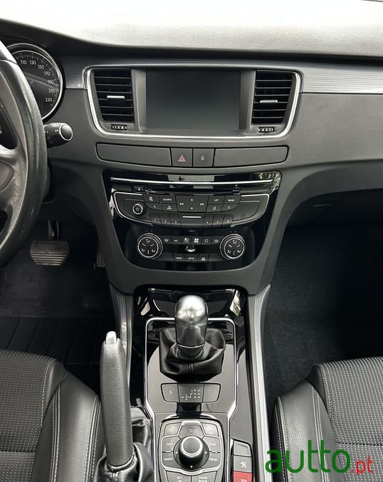 2013' Peugeot 508 Sw photo #6