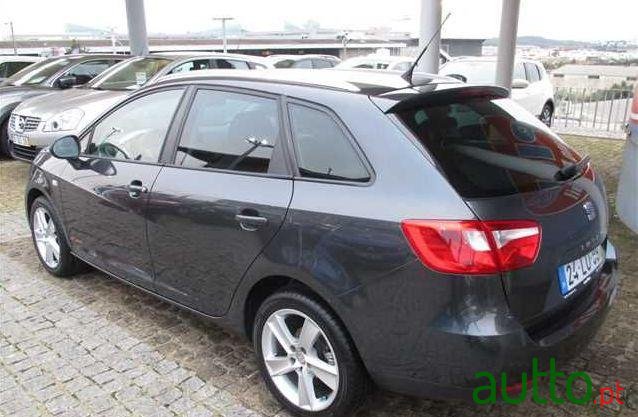 2011' SEAT Ibiza St 1.6 Tdi Copa Dpf photo #2