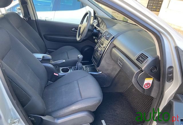 2009' Mercedes-Benz Classe A photo #5