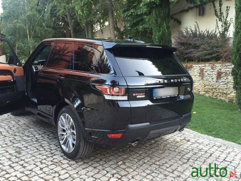 2016' Land Rover Range Rover Sport photo #3