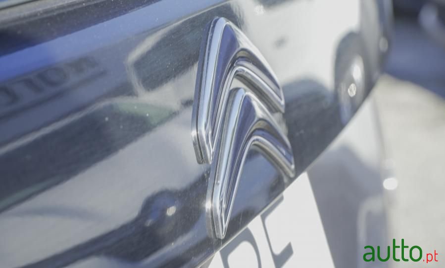 2021' Citroen C4 photo #6