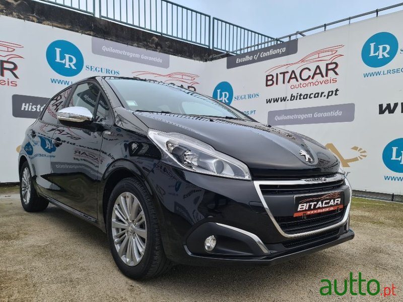 2018' Peugeot 208 photo #1