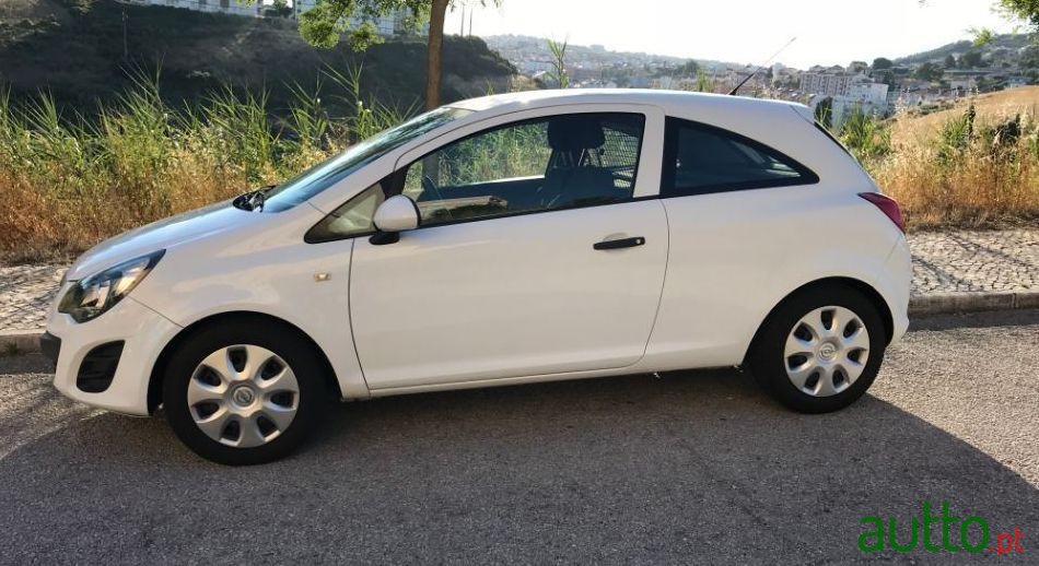 2014' Opel Corsa D Van 1.3 Cdti photo #2