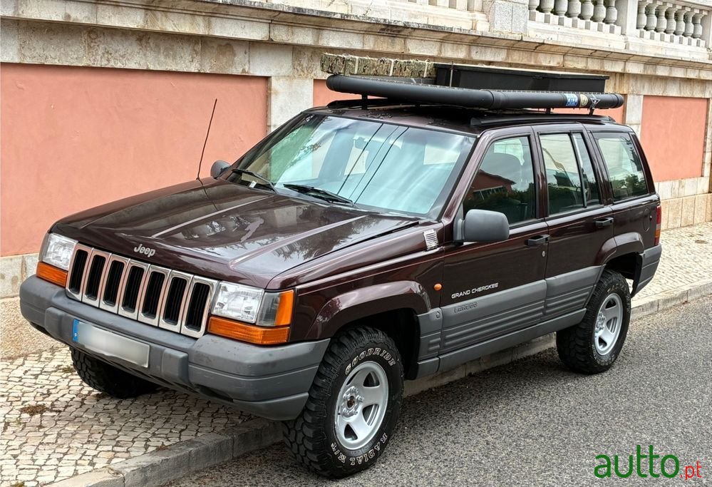 1998' Jeep Grand Cherokee 2.5 Td Laredo photo #2
