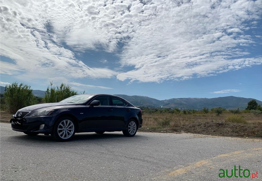 2007' Lexus IS D Luxury 26 photo #5