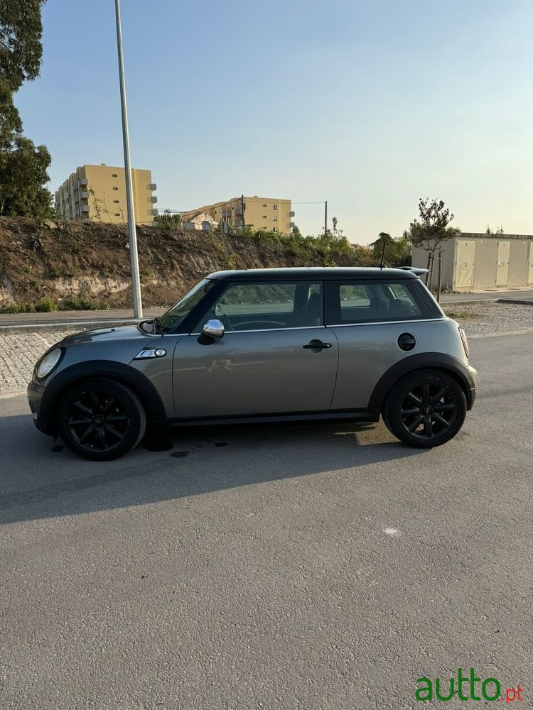 2007' MINI Cooper S photo #4