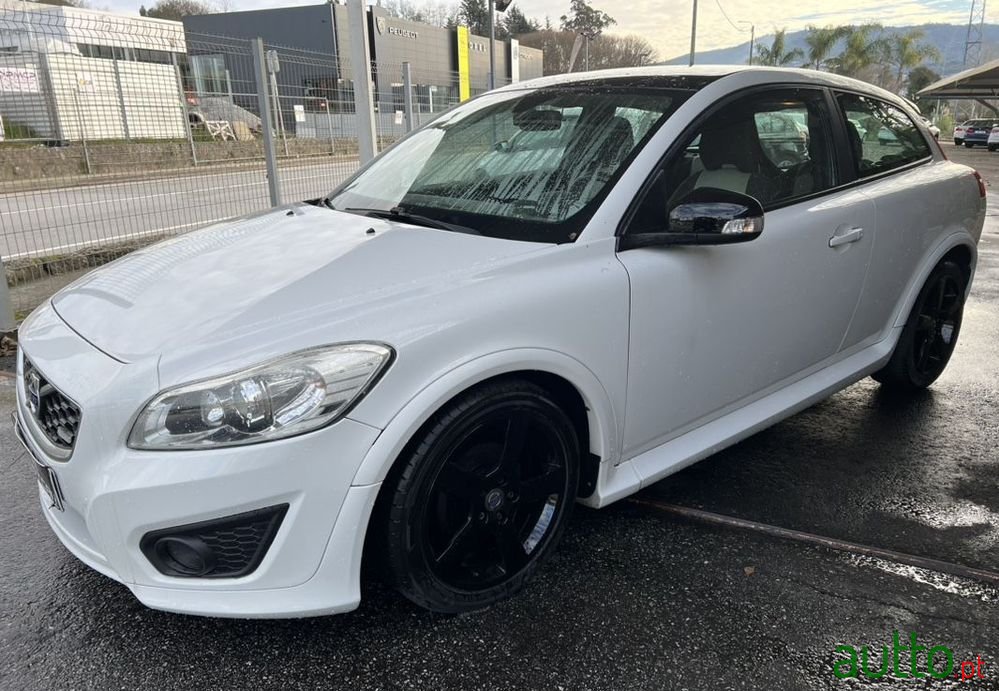 2010' Volvo C30 1.6 D R-Design photo #3