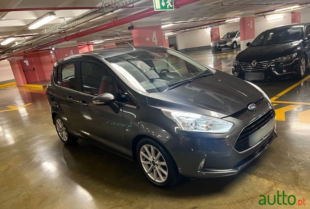 2015' Ford B-MAX 1.0 Scti Titanium photo #3