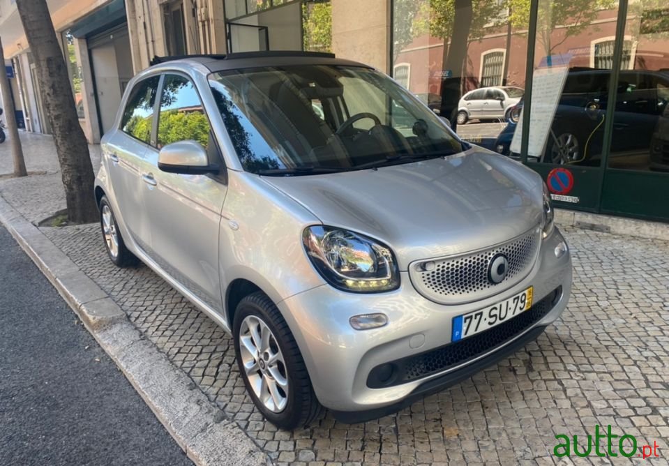 2016' Smart Forfour photo #1
