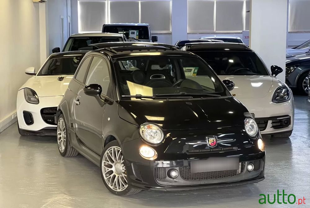 2016' Abarth 500 photo #2