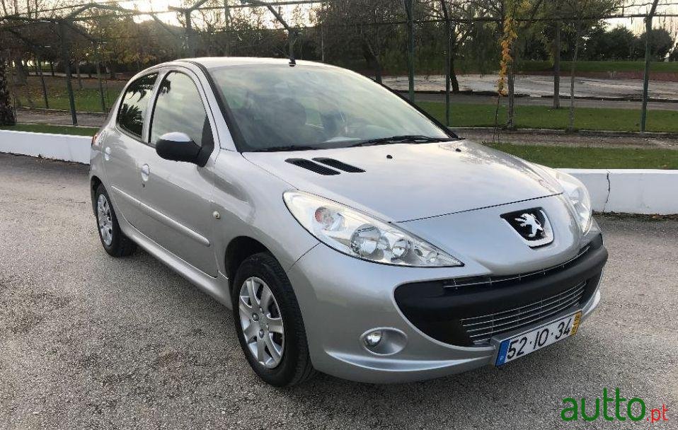 2009' Peugeot 206 Plus photo #4