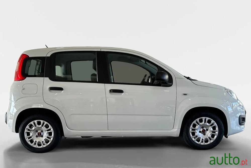 2022' Fiat Panda photo #6