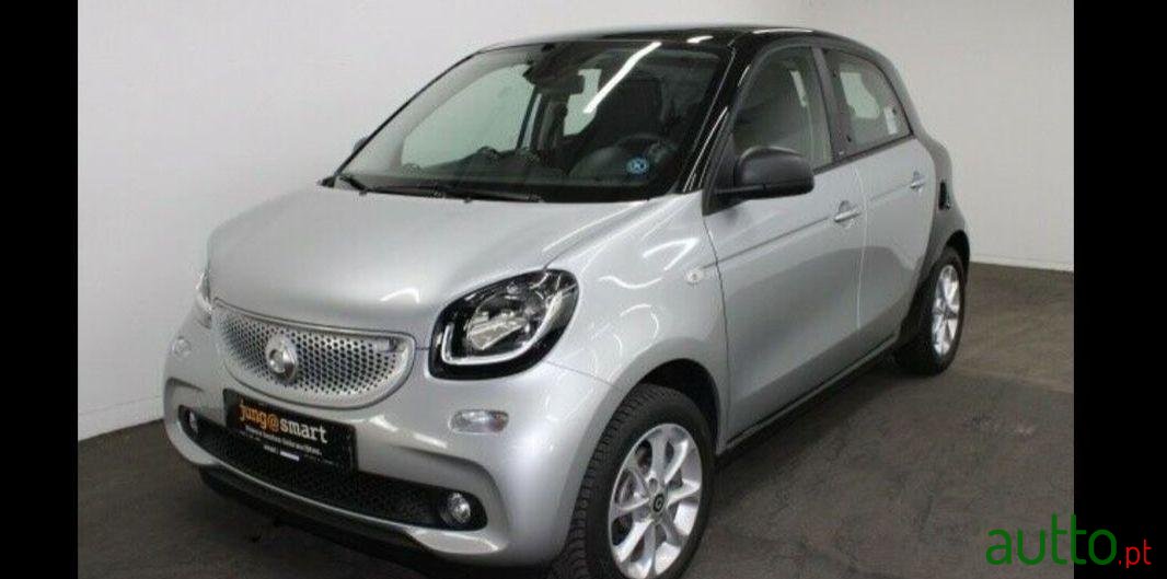 2017' Smart Forfour photo #1