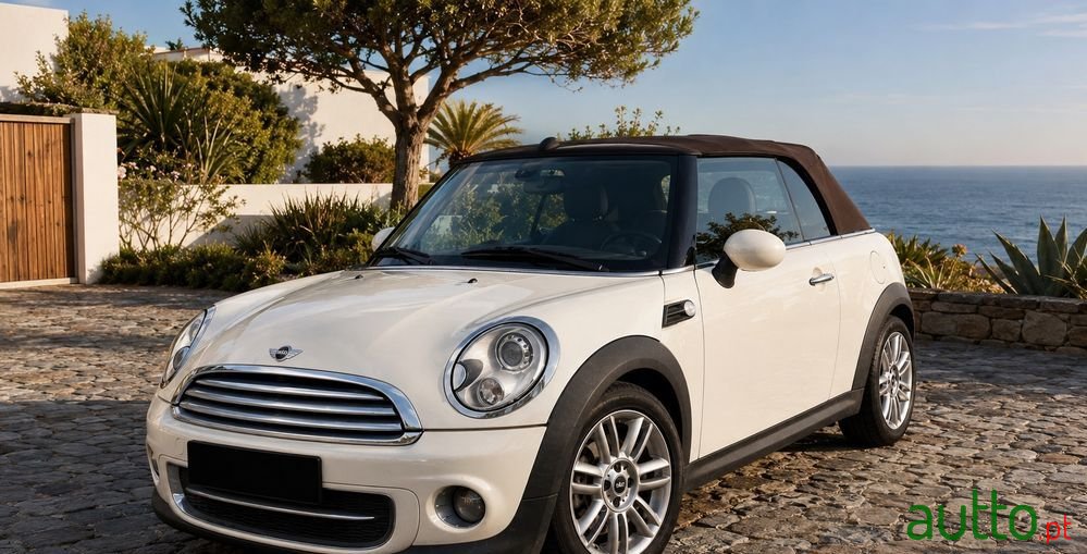 2011' MINI Cooper D Aut. photo #1