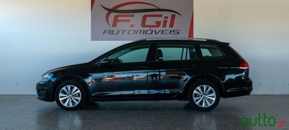 2014' Volkswagen Golf Variant photo #2