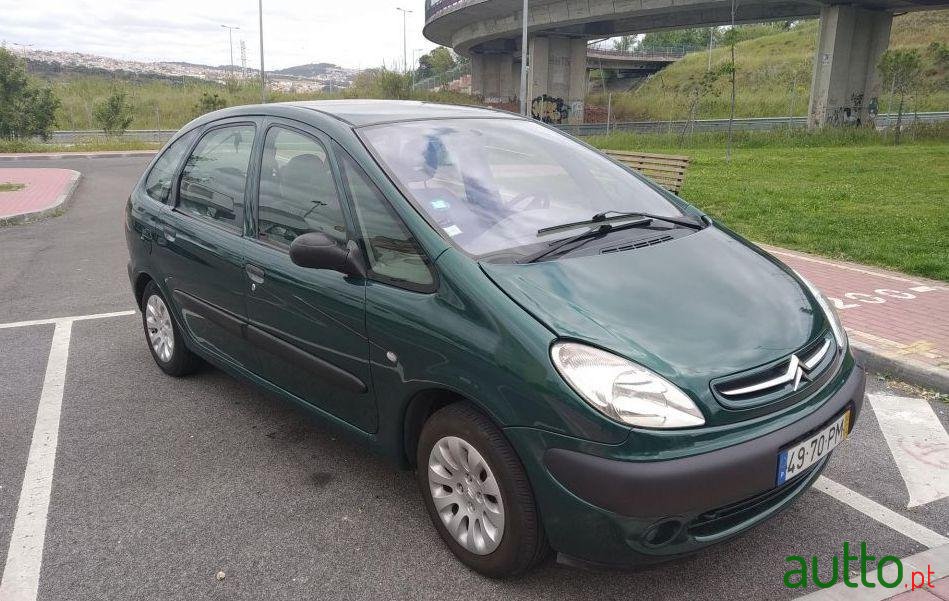 2000' Citroen Xsara Picasso photo #1