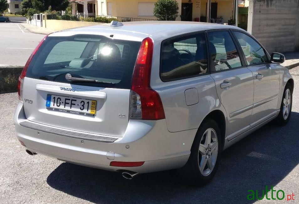2008' Volvo V50 photo #2