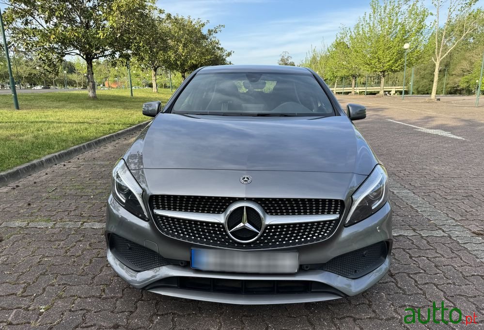 2018' Mercedes-Benz Classe A photo #2