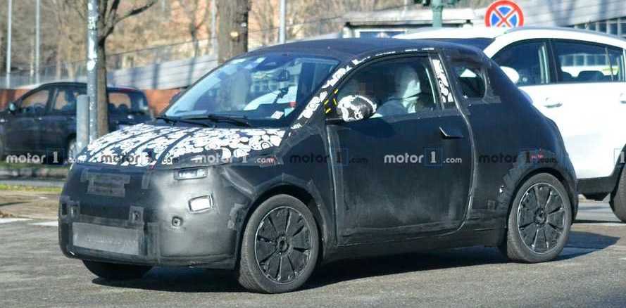 Fiat 500 EV Spied With Production Body For The First Time