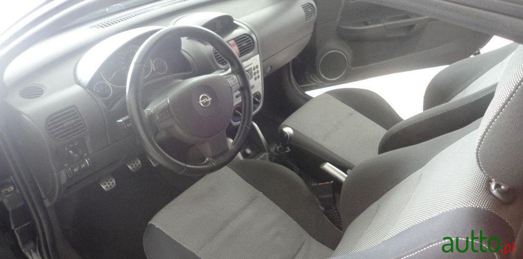 2005' Opel Tigra photo #2