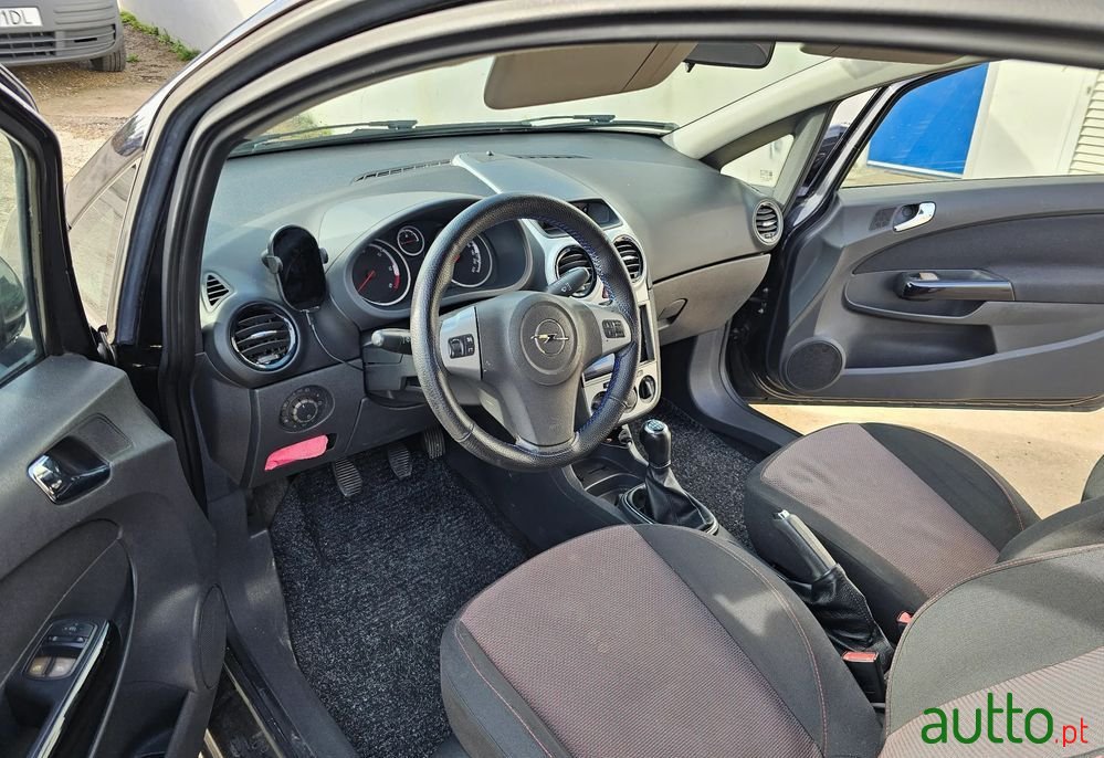 2007' Opel Corsa photo #5