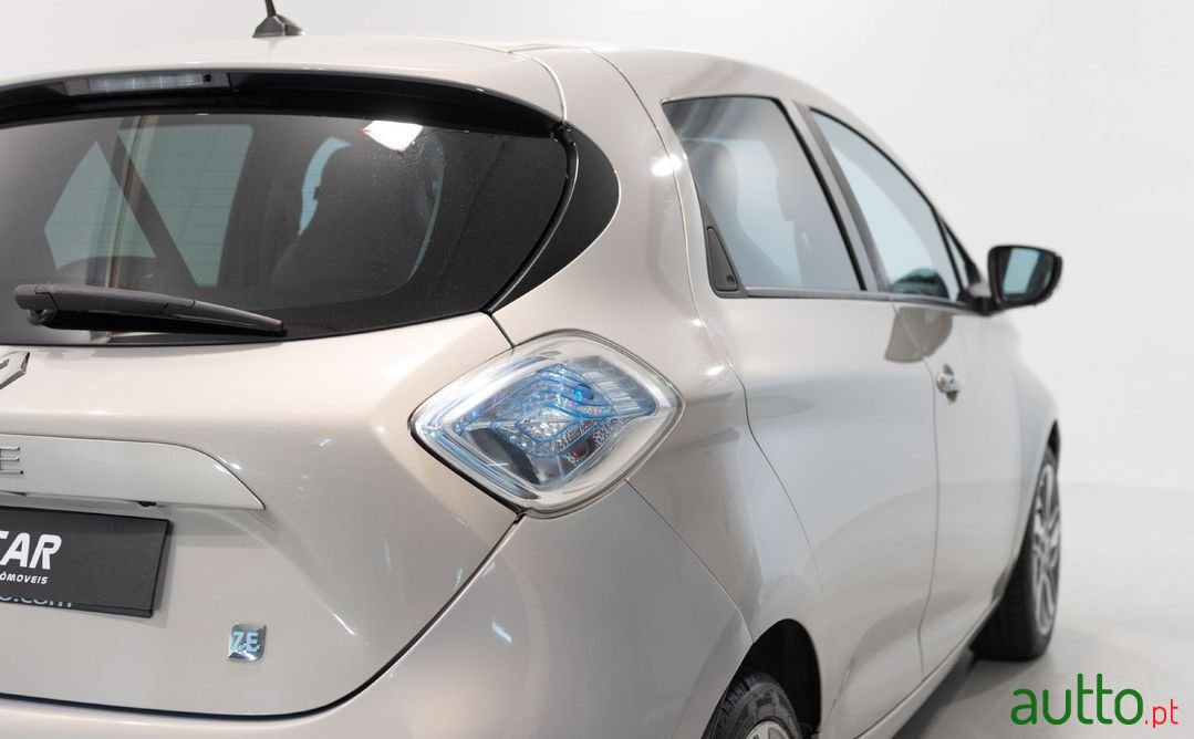 2013' Renault Zoe photo #3