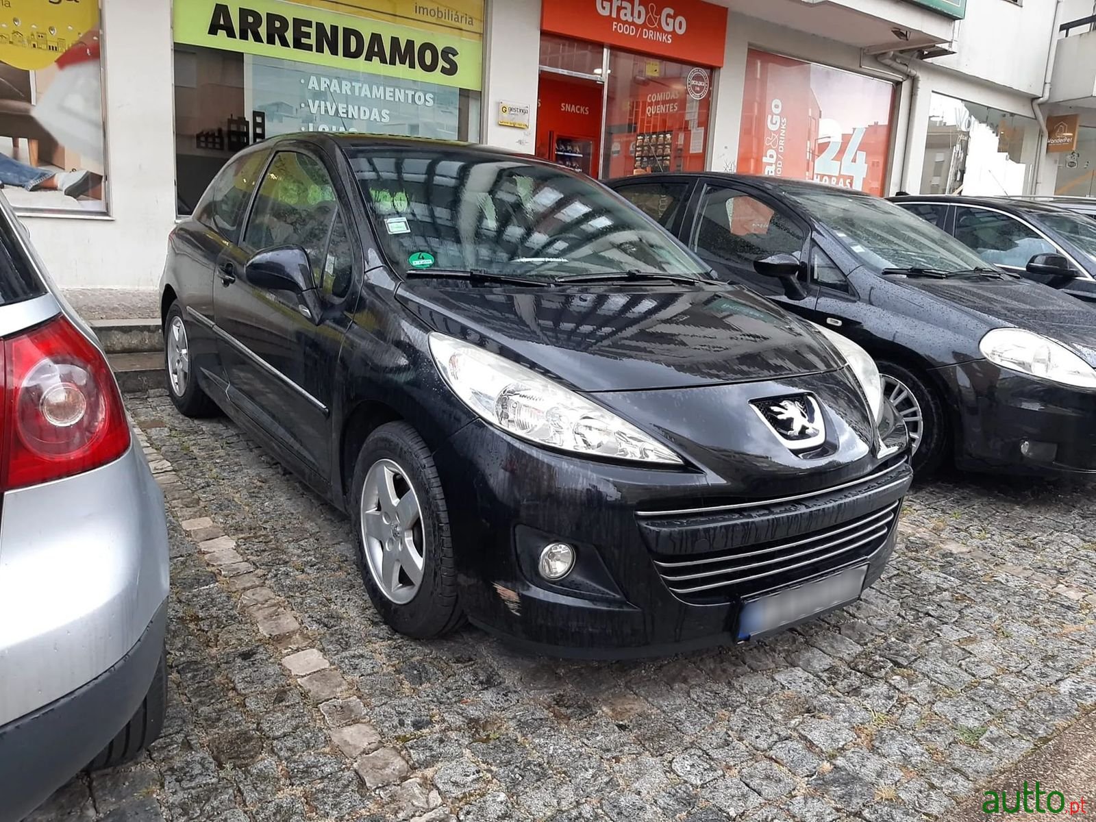 2009' Peugeot 207 photo #1