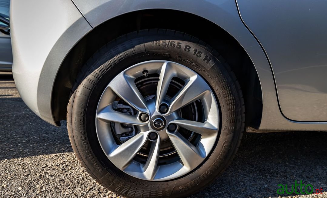 2016' Opel Corsa photo #4