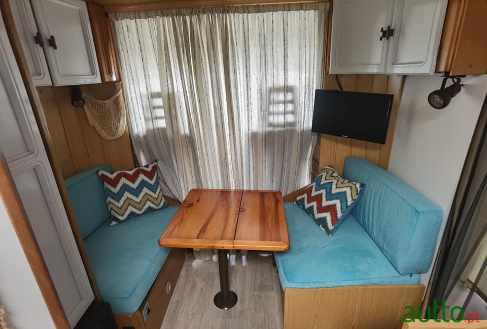 1992' Peugeot photo #3