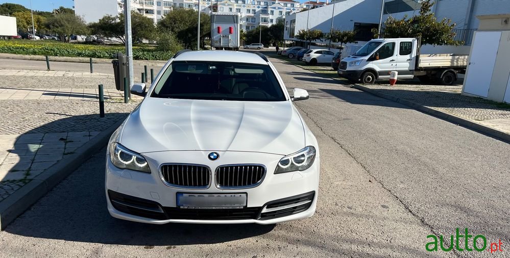 2014' BMW Série 5 D Touring photo #2