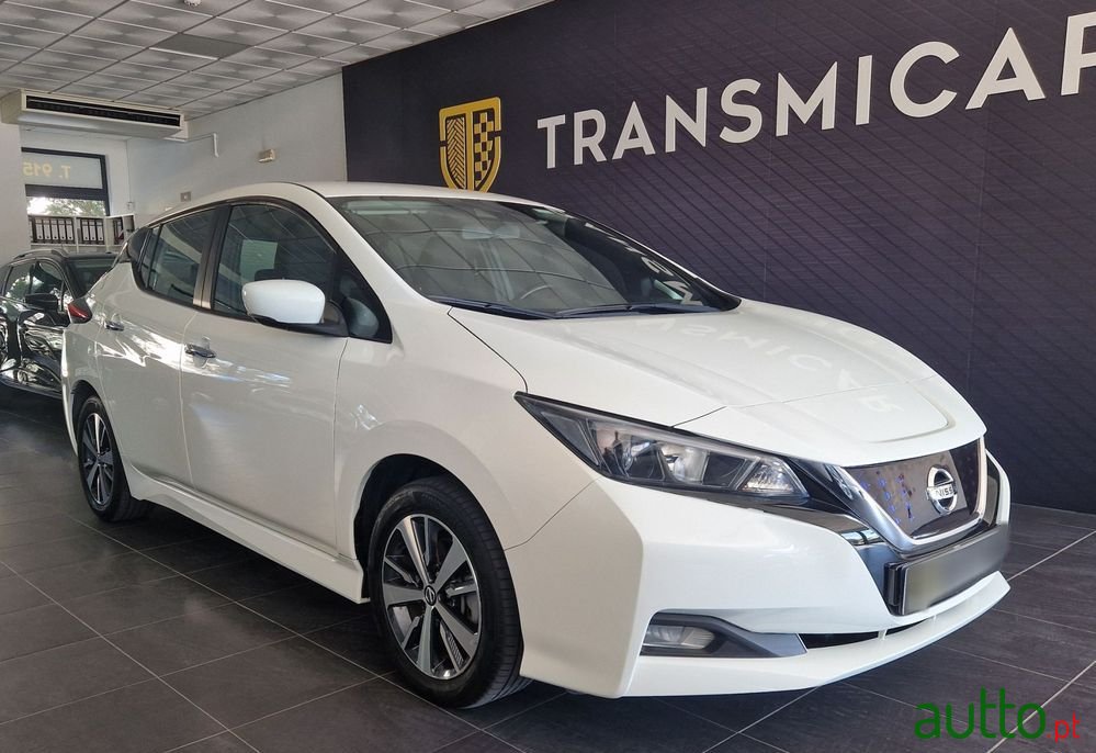 2021' Nissan Leaf Acenta photo #3