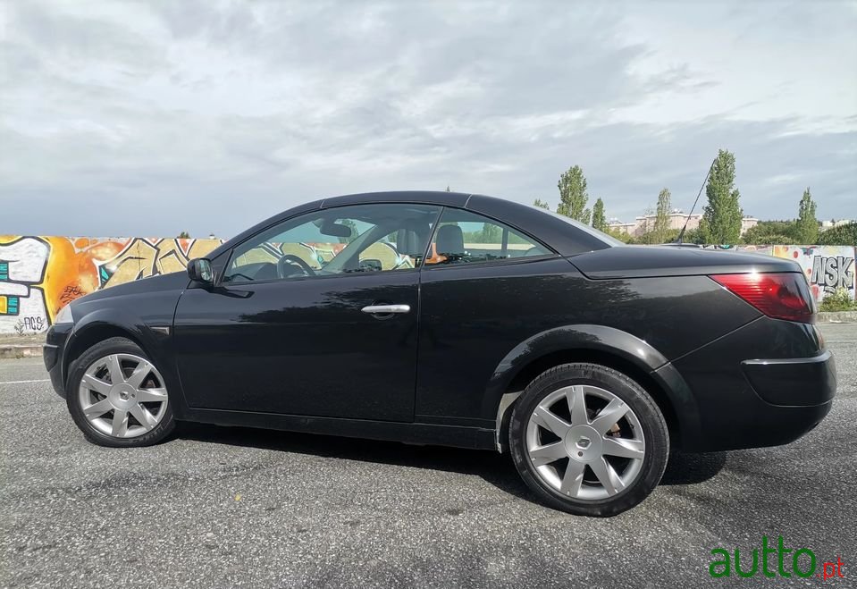 2007' Renault Megane photo #3